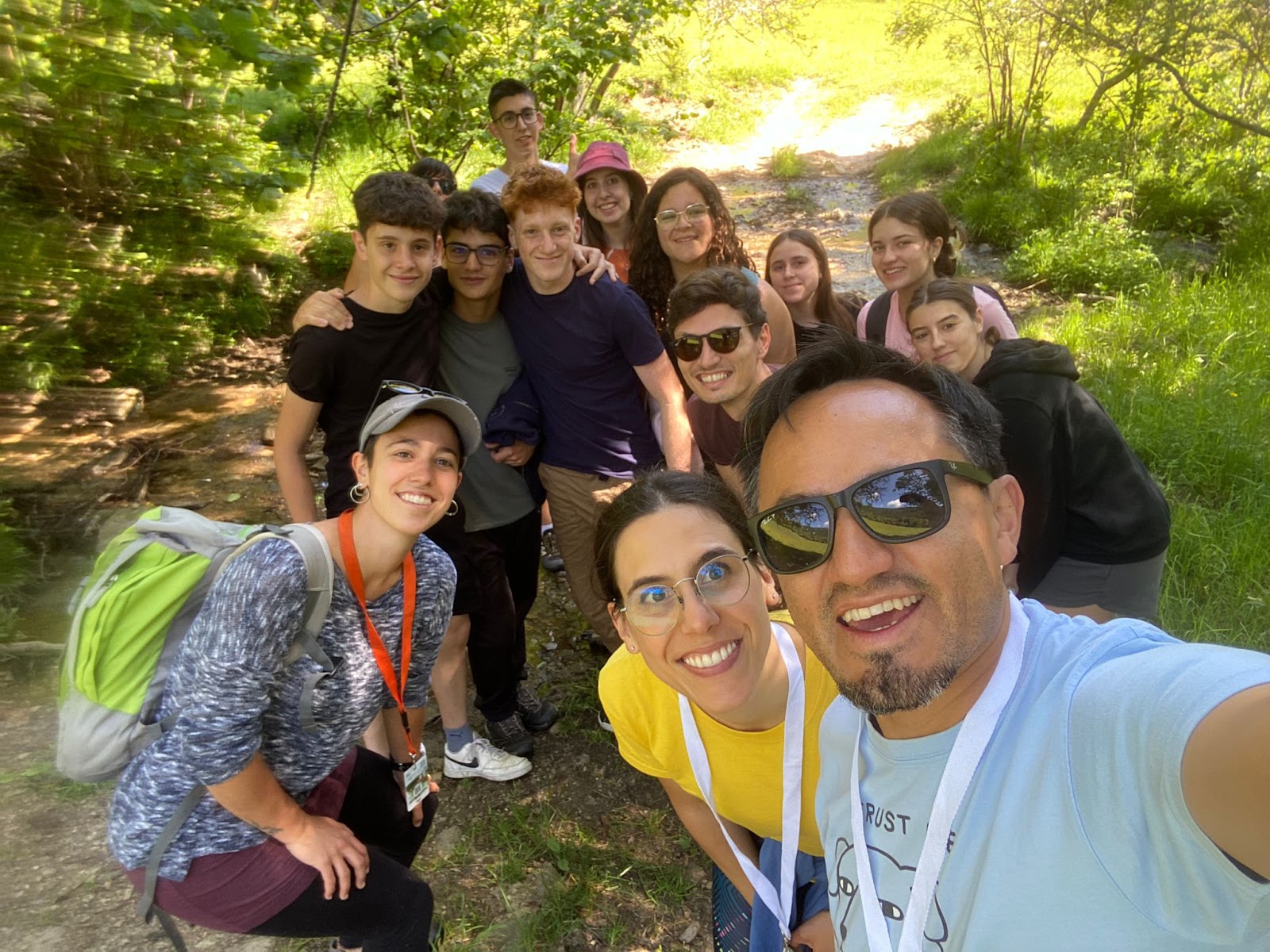 participants i investigadors fotosíntesi a la sortida de camp