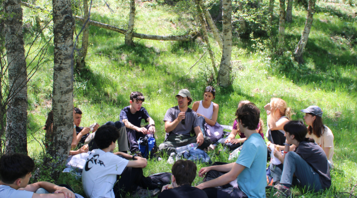 Grup BioEvo JiC Fase 1 a una sortida de camp