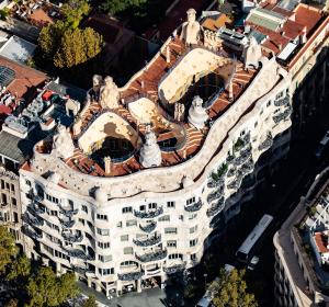 la pedrera eixample