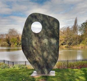 Barbara Hepworth, Single Form (Memorial), 1963